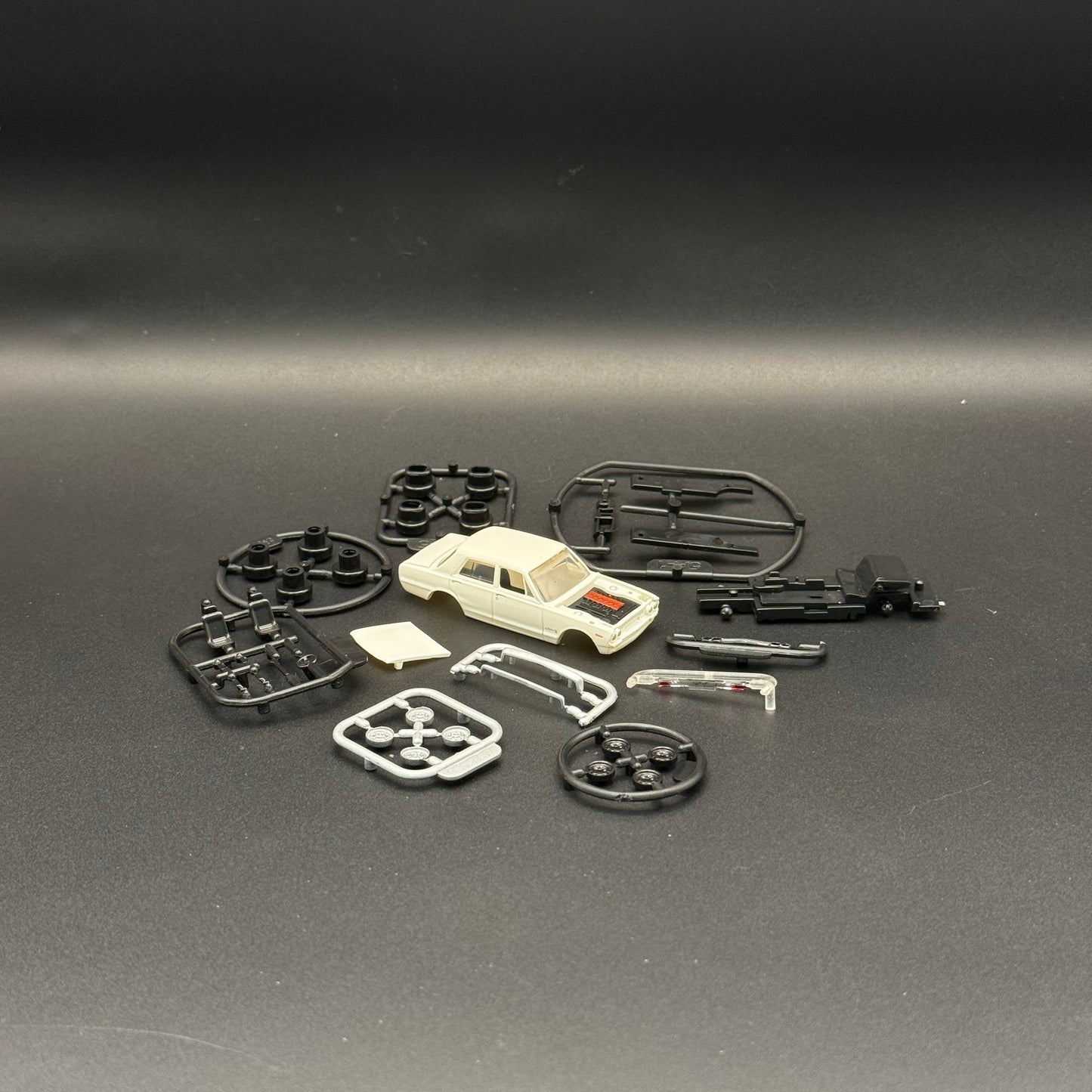 Mini Buildable Skyline 2000 GTR